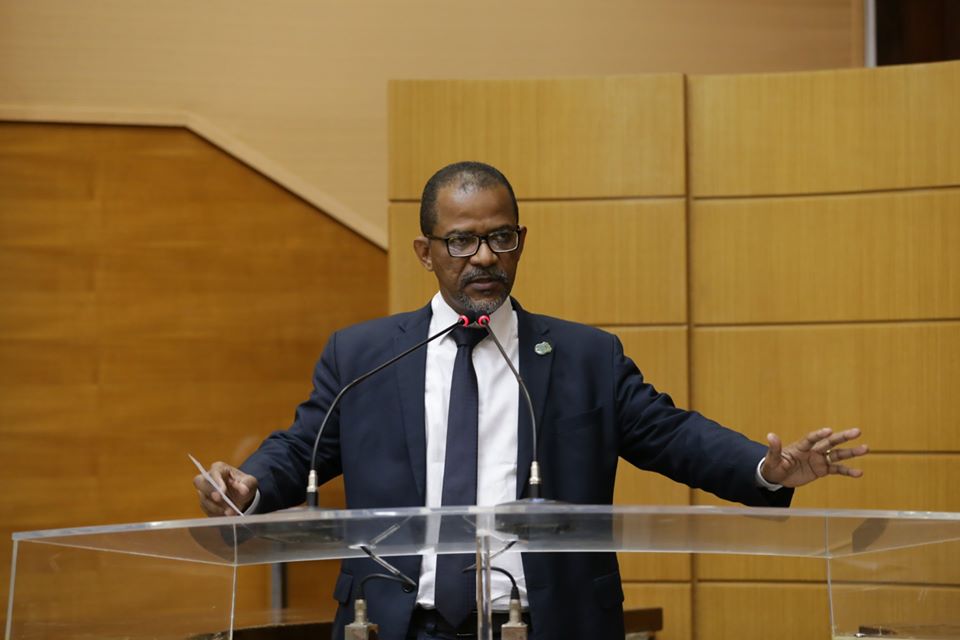 Professor Bittencourt faz alerta para a Campanha Nacional de Vacinação