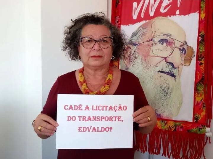 Professora Ângela Melo repercute indignação popular com aumento da tarifa de ônibus em Aracaju