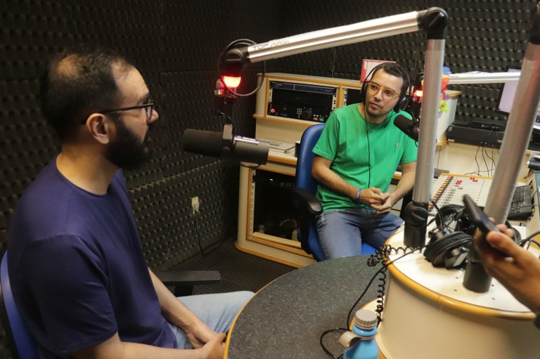 Programa Estúdio C estreia neste domingo na UFS FM e amplia parceria entre Câmara de Aracaju e Universidade