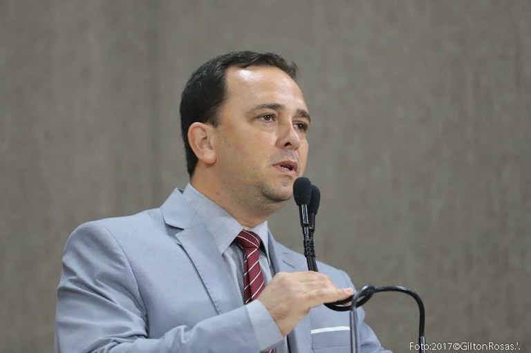 Projeto de Fábio incentiva combate aos atos de vandalismo em Aracaju