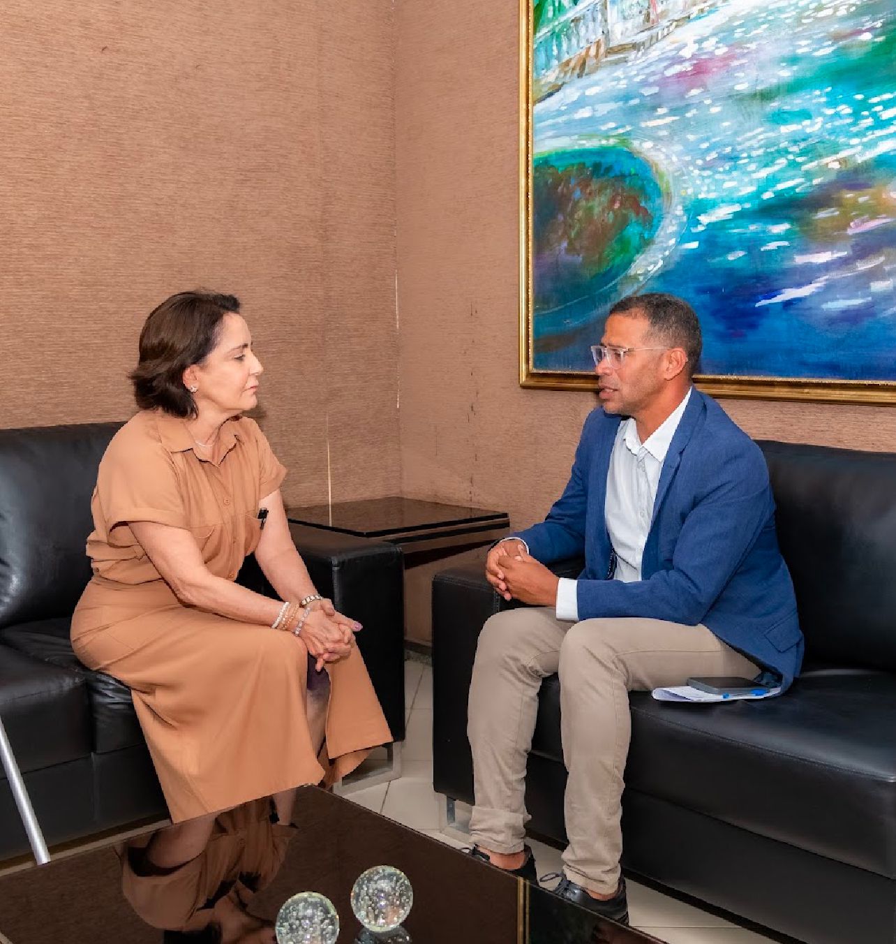 Projetos de Lei são pautas de reunião entre vereador Sargento Byron e prefeita Emília Corrêa