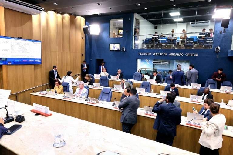 Projetos sobre mobilidade ativa e incentivo à amamentação são aprovados em redação final