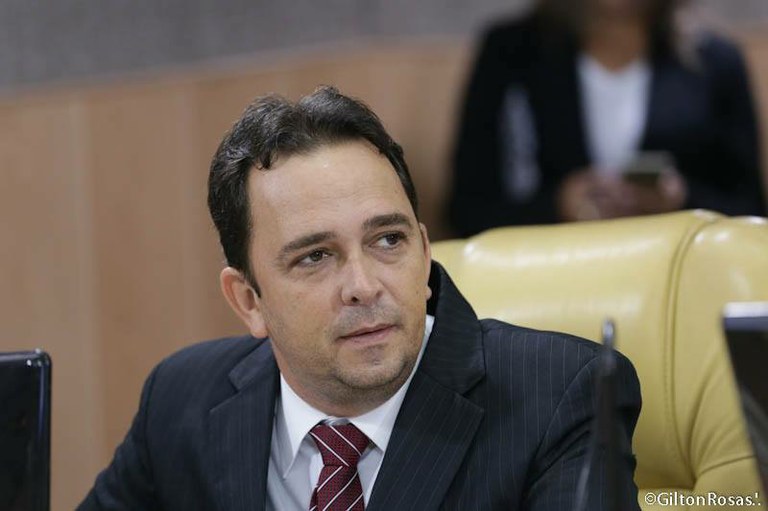 Proposta que reduz recesso dos vereadores de Aracaju será apreciada quinta-feira