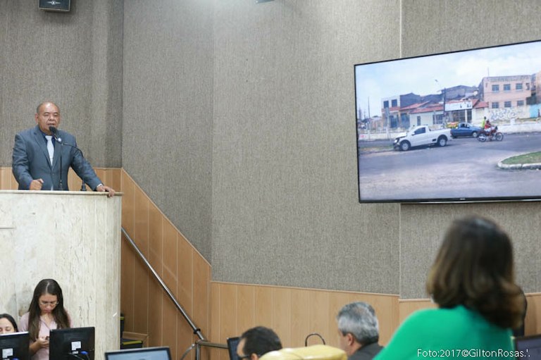 "Responsabilidade dos acidentes no 'Cruzamento da Morte' é da SMTT", diz Seu Marcos