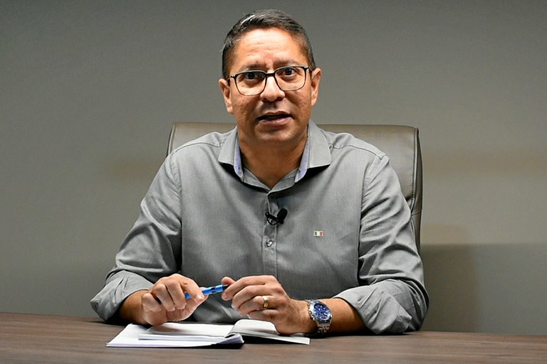 Ricardo Marques: “Prefeitura quer mais 60 dias para concluir a reforma de uma praça que está pronta. Denunciarei no MPE”