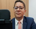 Ricardo Marques aciona o Ministério Público em busca de soluções na área da educação em Aracaju