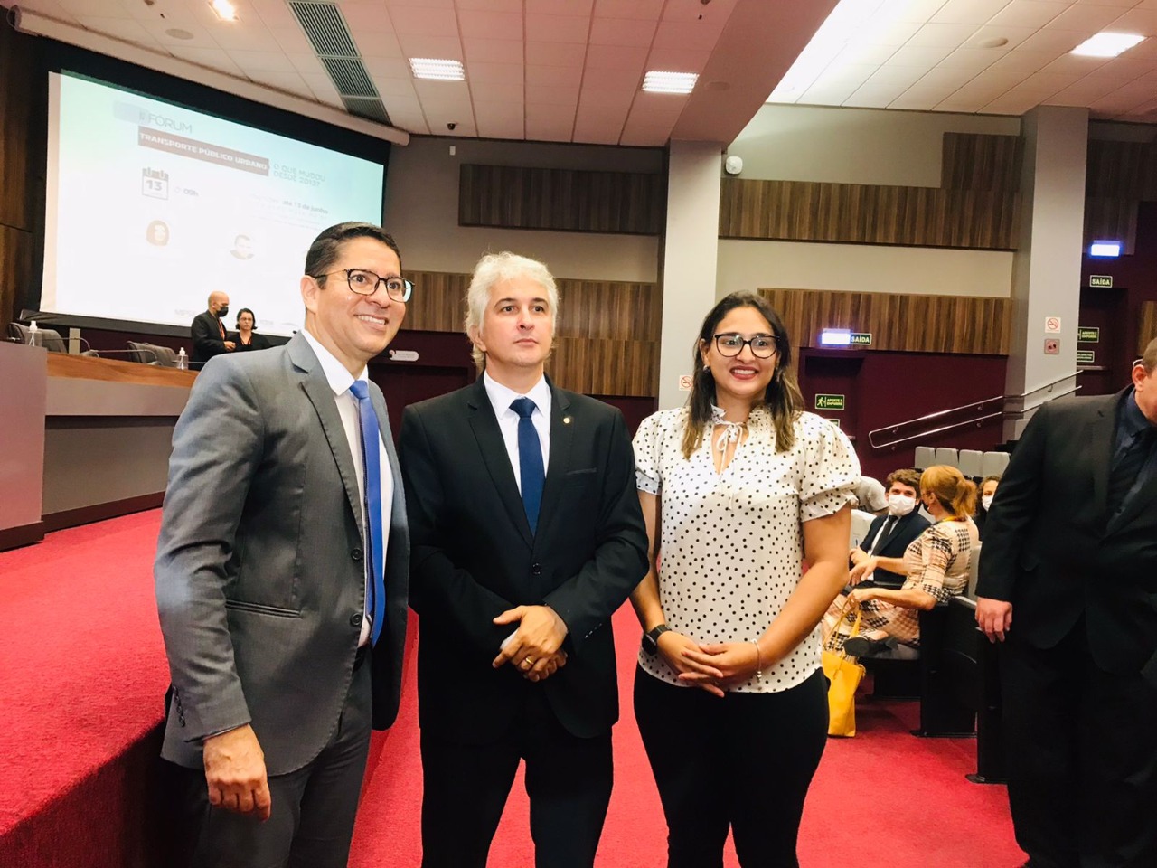 Ricardo Marques comemora a realização do fórum sobre transporte público e licitação