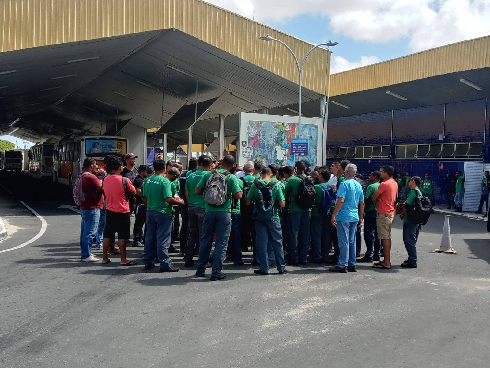 Ricardo Marques lamenta paralisação dos rodoviários e insiste na realização da licitação do transporte