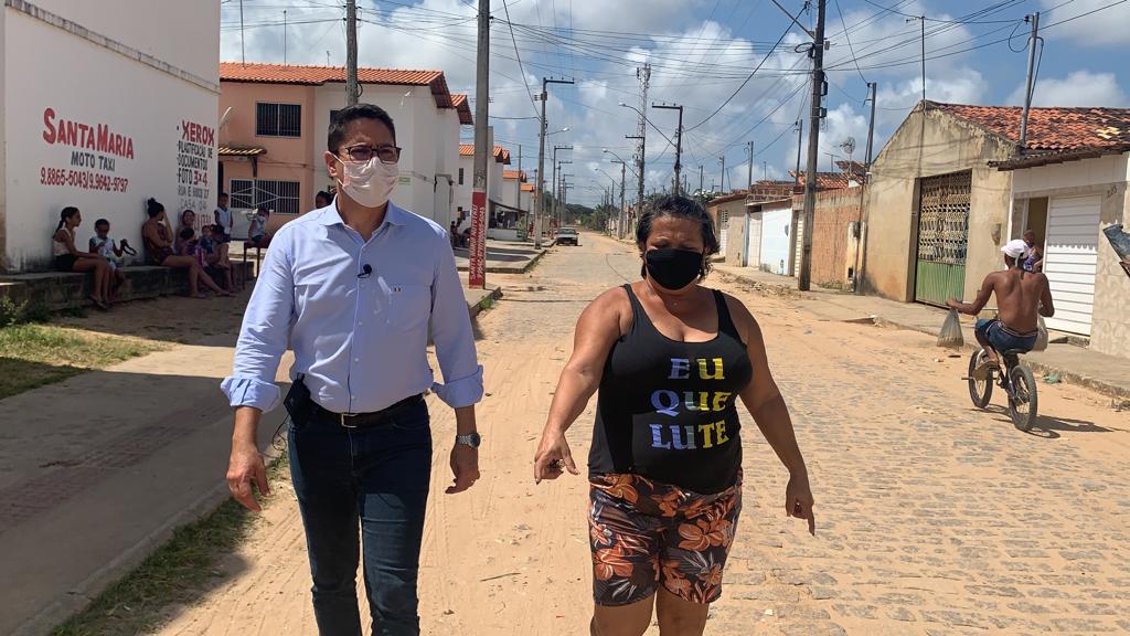 Ricardo Marques lamenta situação do Residencial Vida Nova e pede atenção da prefeitura