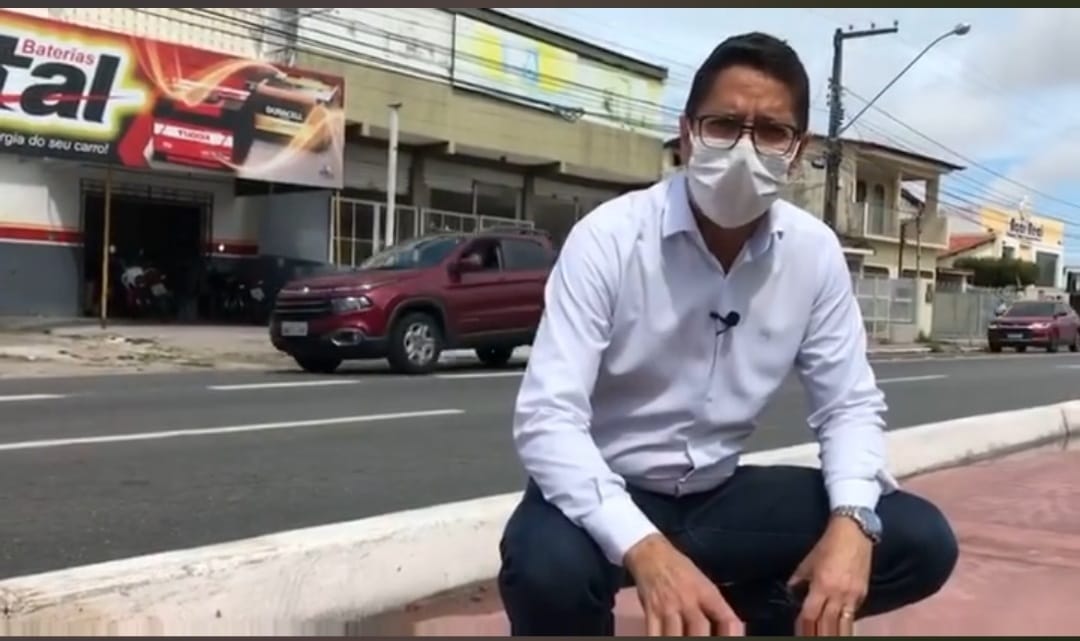 Ricardo Marques pede explicações sobre os remendos na ciclovia da Av. Augusto Franco
