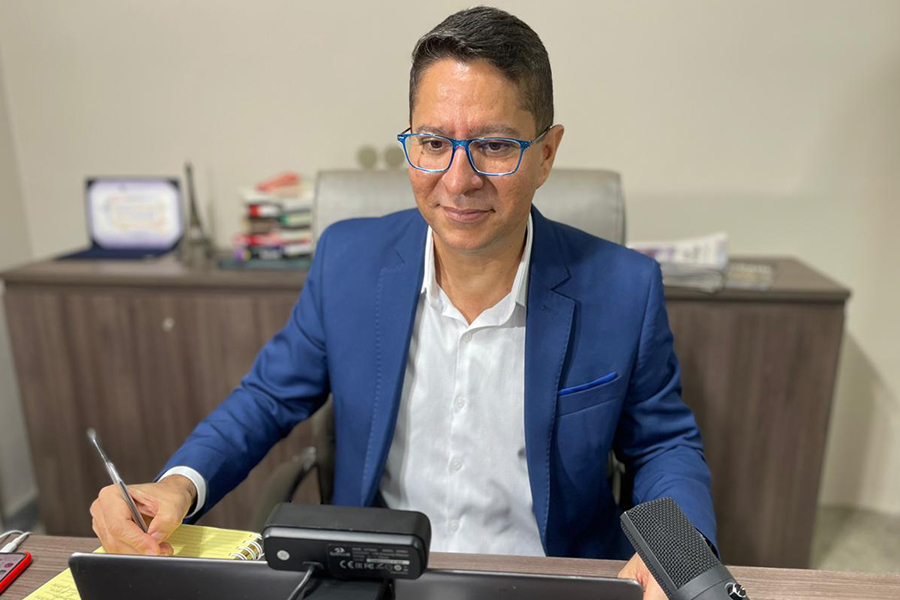 Ricardo Marques pede que a prefeitura apresente um plano de vacinação completo para grupos sem comorbidade