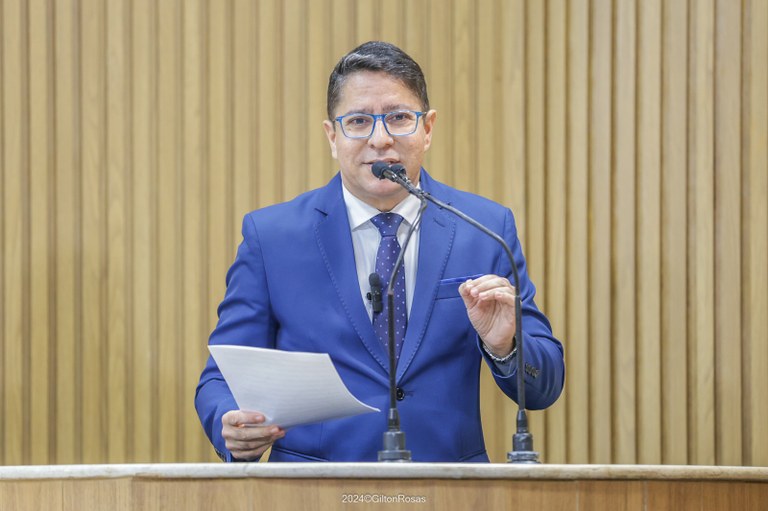 Ricardo Marques vê com preocupação quebra de sigilo telemático e telefônico da jornalista Gleice Queiroz