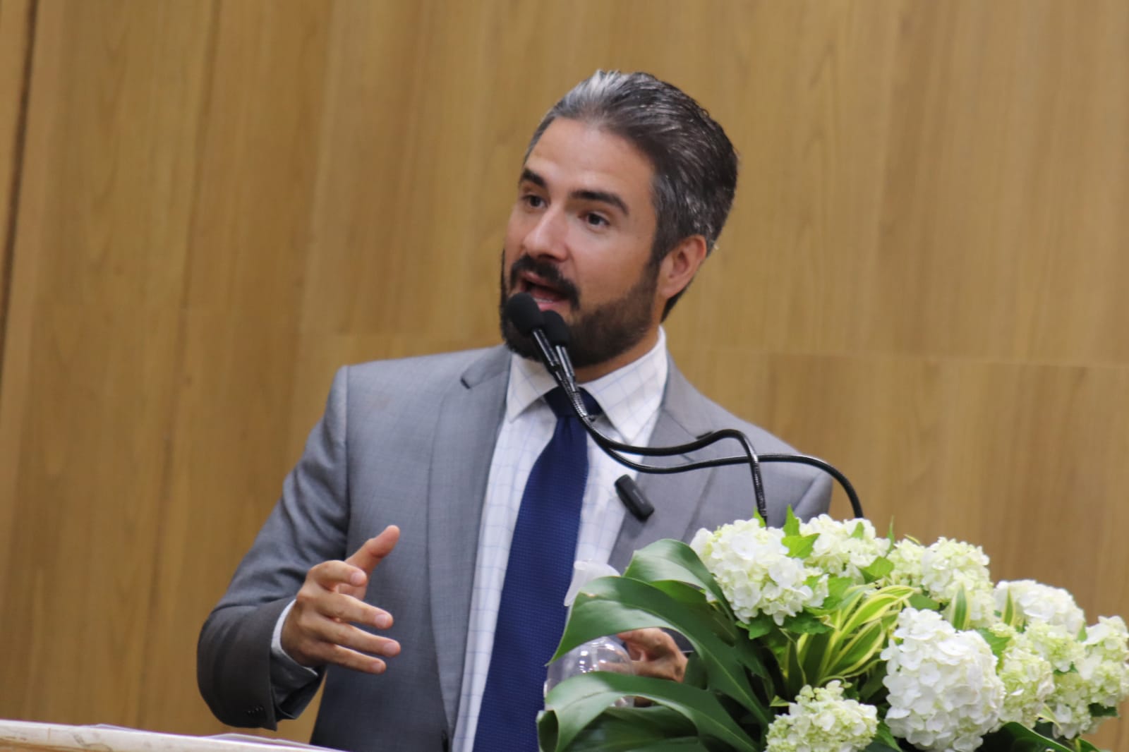 Ricardo Vasconcelos destaca a importância do diálogo e da eficiência na nova gestão municipal