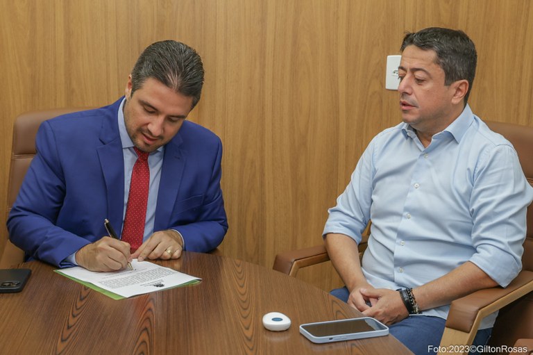 Ricardo Vasconcelos reassume comando da CMA