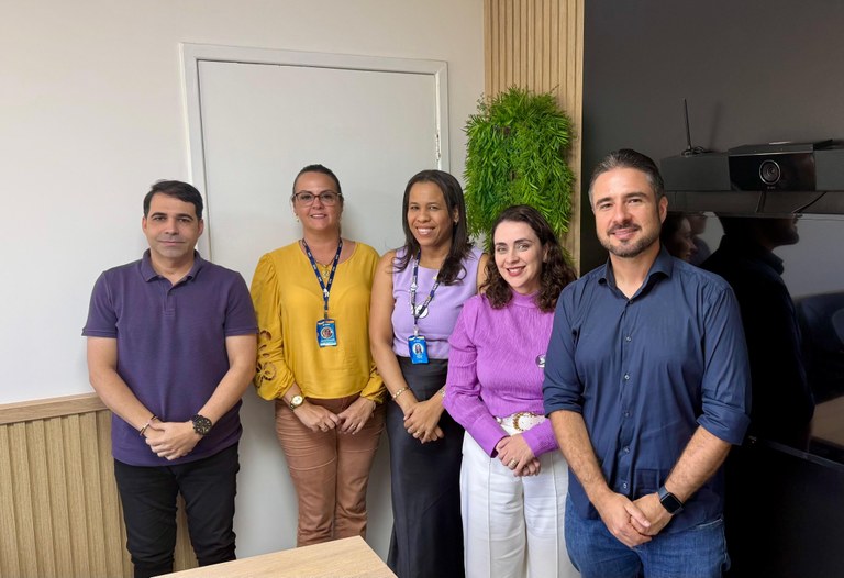 Ricardo Vasconcelos se reúne com secretária da Saúde para apresentar demandas em prol da população aracajuana