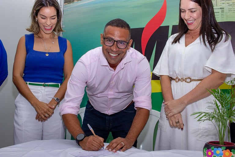 Sargento Byron - Estrelas do Mar oficializa filiação ao MDB