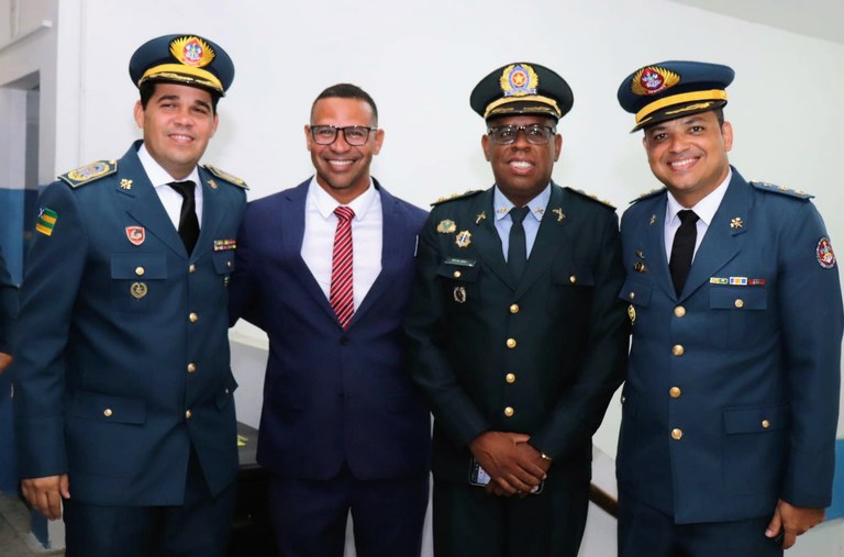 Sargento Byron prestigia formatura de aspirantes a oficiais da PM/SE