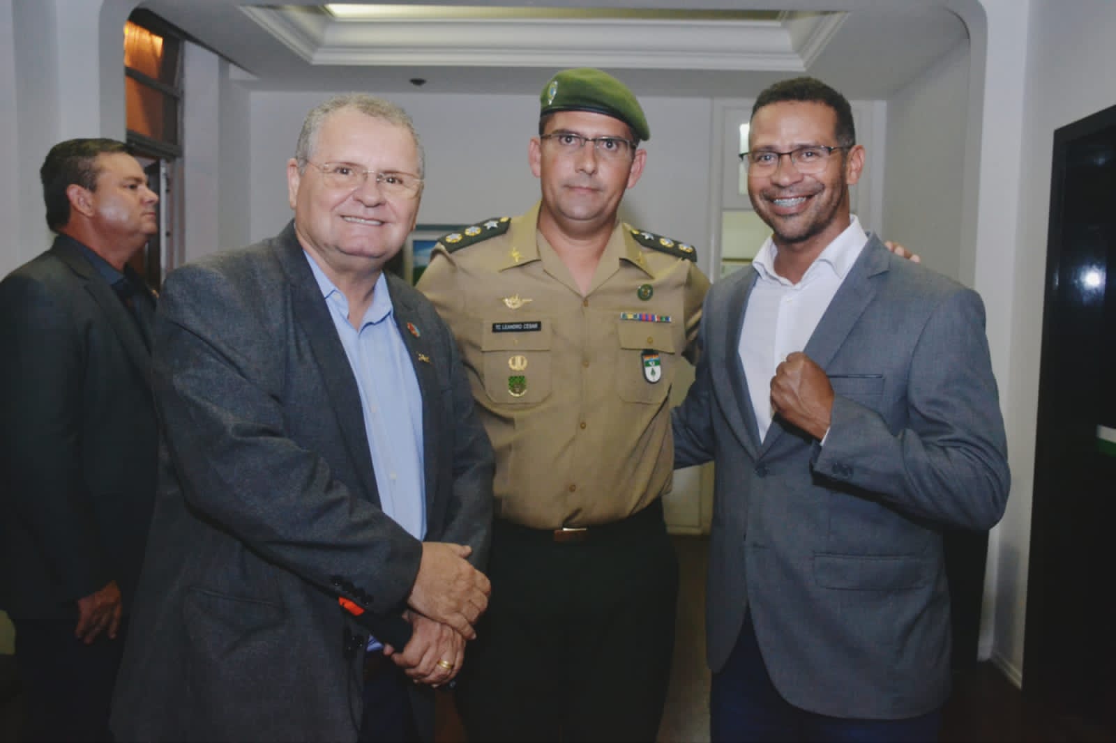 Sargento Byron prestigia Formatura do Dia da Infantaria