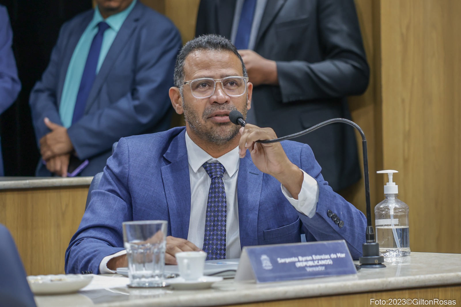 Sargento Byron questiona melhorias no trânsito e na comunicação junto à SMTT