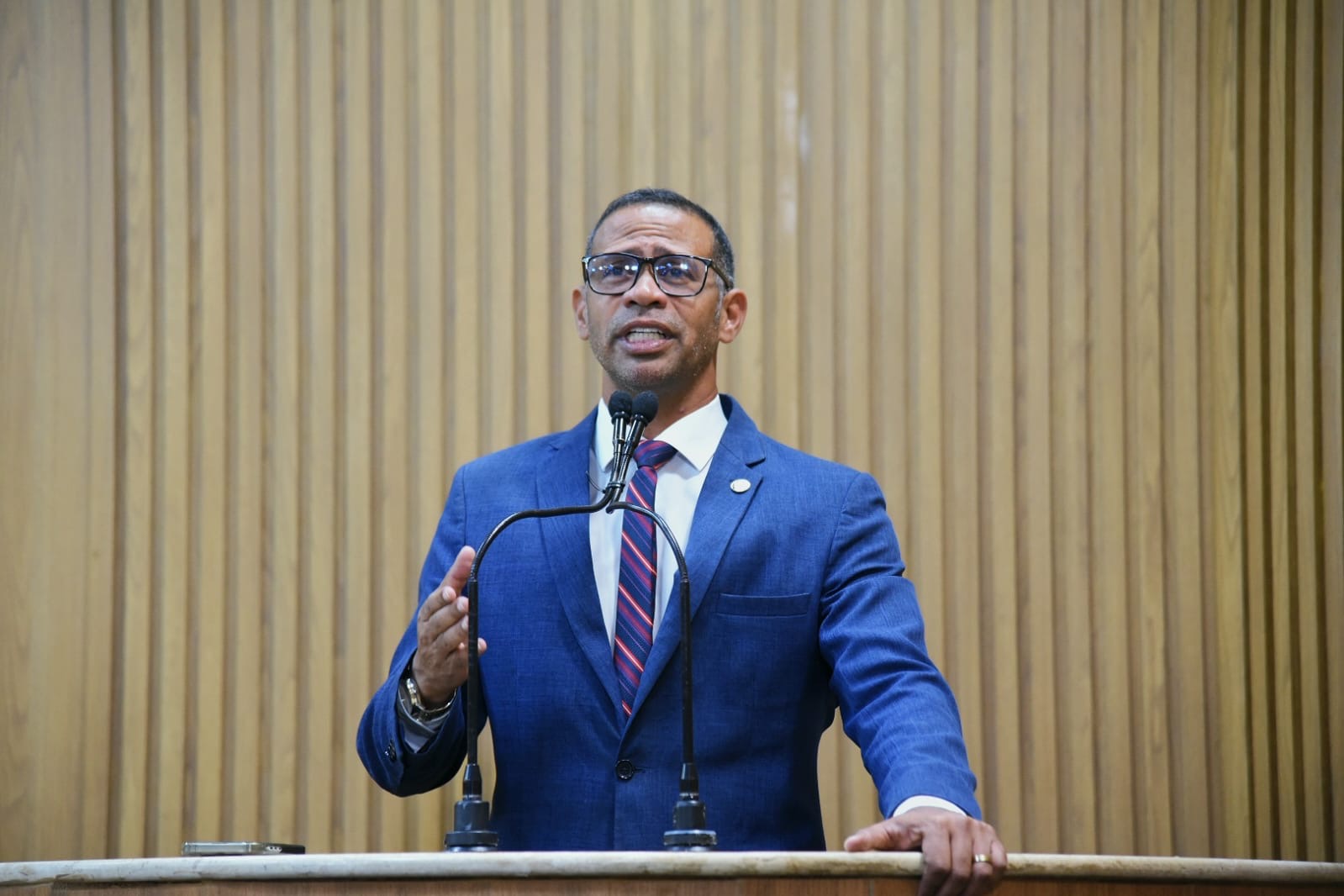 Sargento Byron reforça atos de bravura na Câmara 