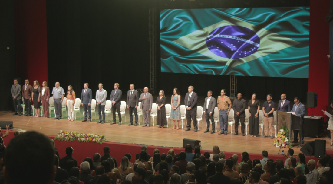 Sargento Byron representa Câmara no encerramento do curso de formação da Polícia Civil 