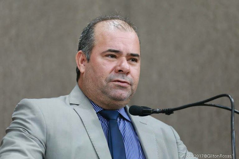 Saúde: projeto de Isac que prevê gratuidade em transporte público pode virar lei