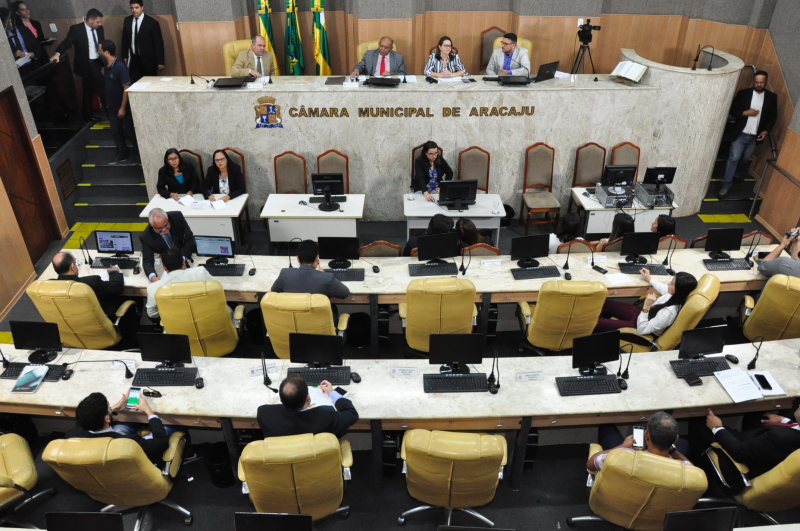 Secretaria da Saúde diz que contrato com Cirurgia foi mal feito e Estado não cumpre seu papel