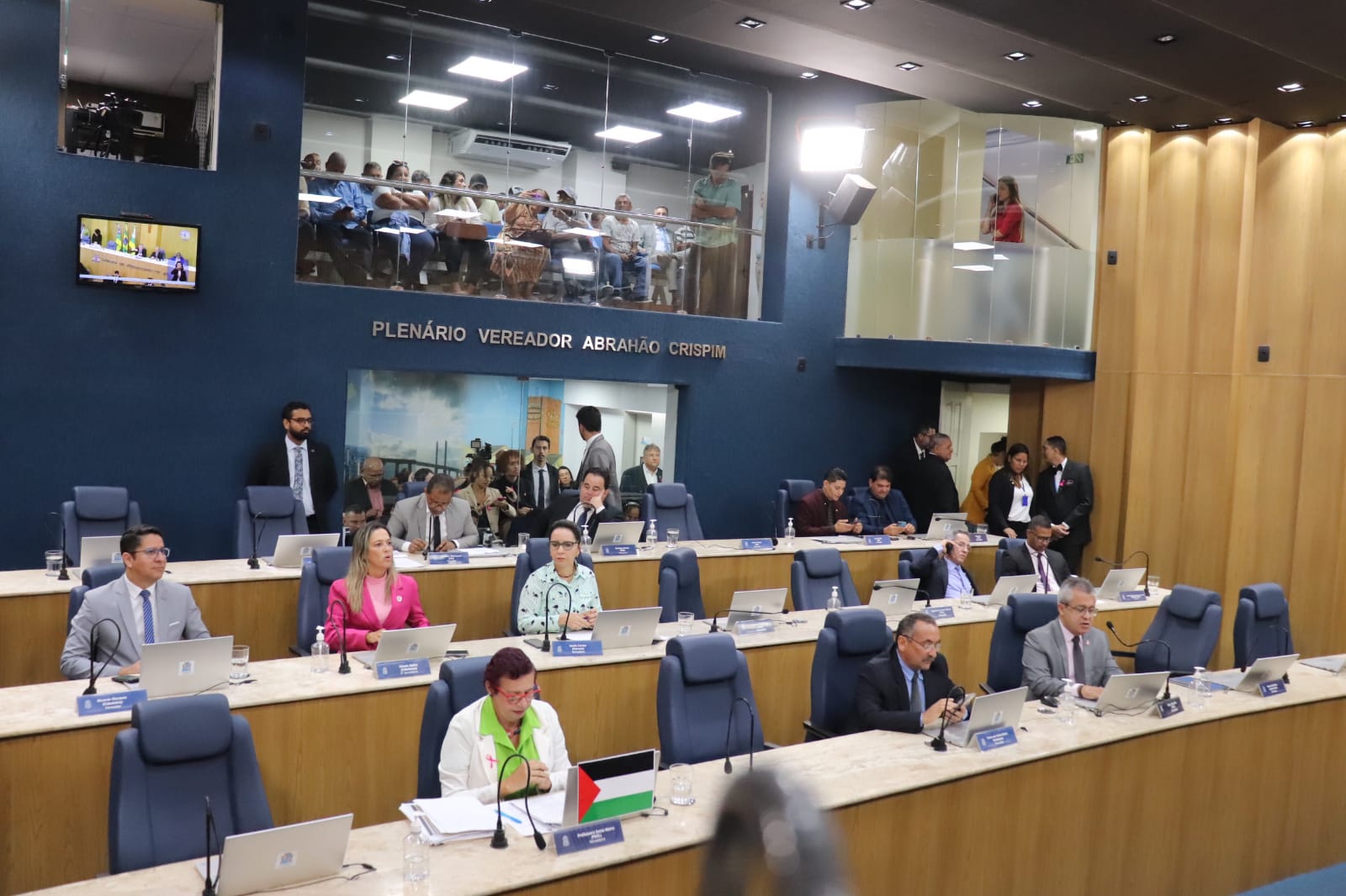 Semana na CMA é marcada por derrubada de vetos e regulamentação do transporte complementar