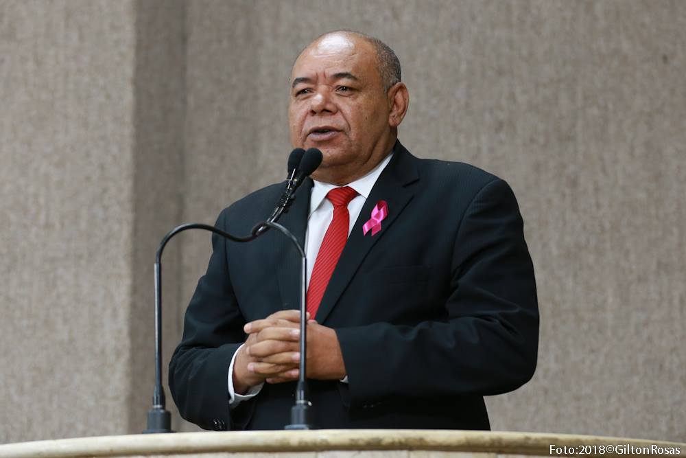 Seu Marcos cobra da PMA reajuste do piso dos agentes de saúde para 2019