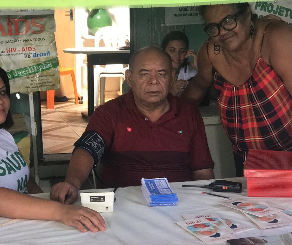 Seu Marcos conhece projeto social no Santa Maria