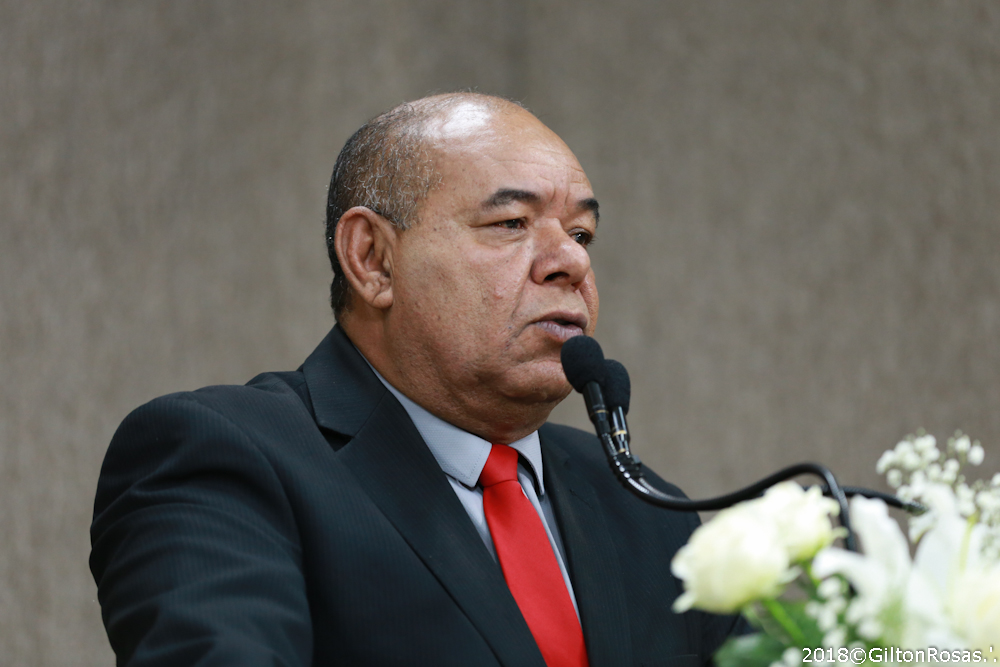 Seu Marcos defende uma linha de ônibus UFS/ Bugio