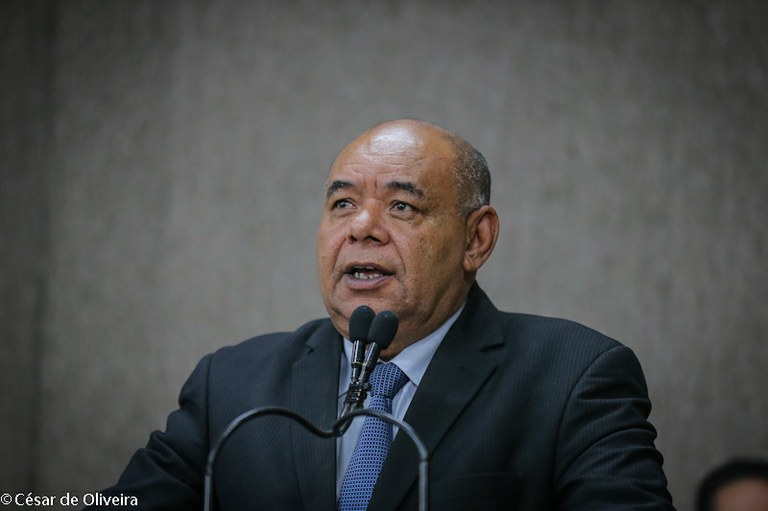 Seu Marcos lamenta abordagem da Guarda Municipal contra o estudante Antony David