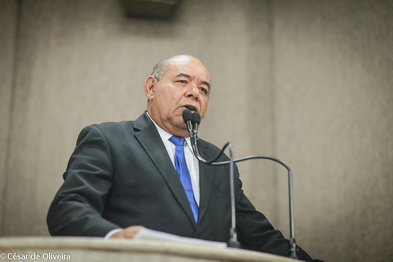 Seu Marcos: Lei em Aracaju, ensino da Lei Maria da Penha nas escolas é modelo nacional