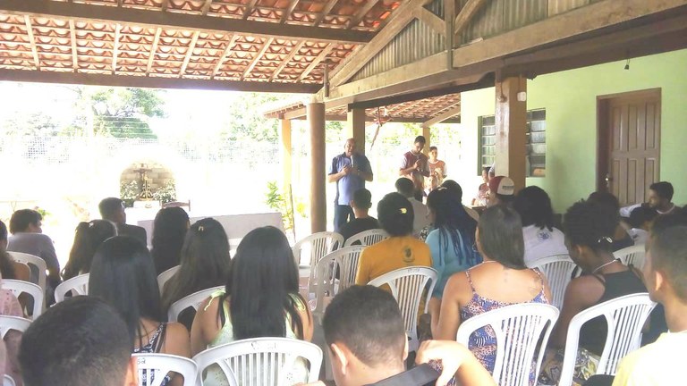 Seu Marcos participa de retiro dos jovens do Santuário Nossa Senhora Aparecida