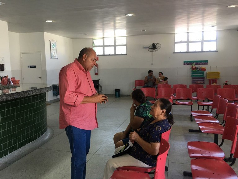 Seu Marcos visita UBS Max Carvalho no Ponto Novo