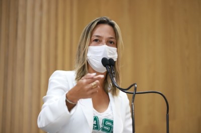 Sheyla cobra ampliação no atendimento em unidade no 17 de Março