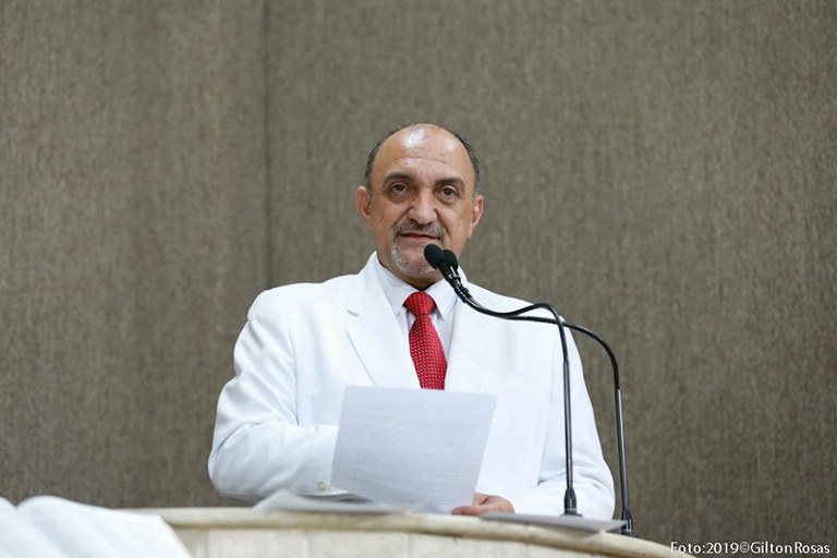 Sobre Socorro: Jason Neto rebate críticas de Carlito Alves