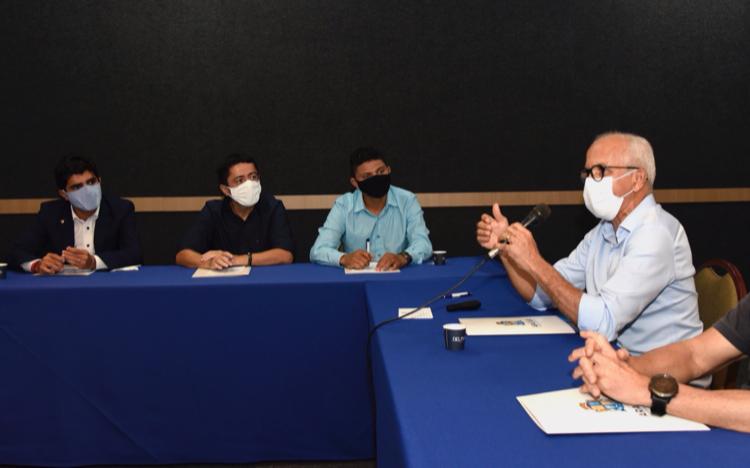 Soneca apoia projeto para Aracaju comprar vacinas contra Covid-19