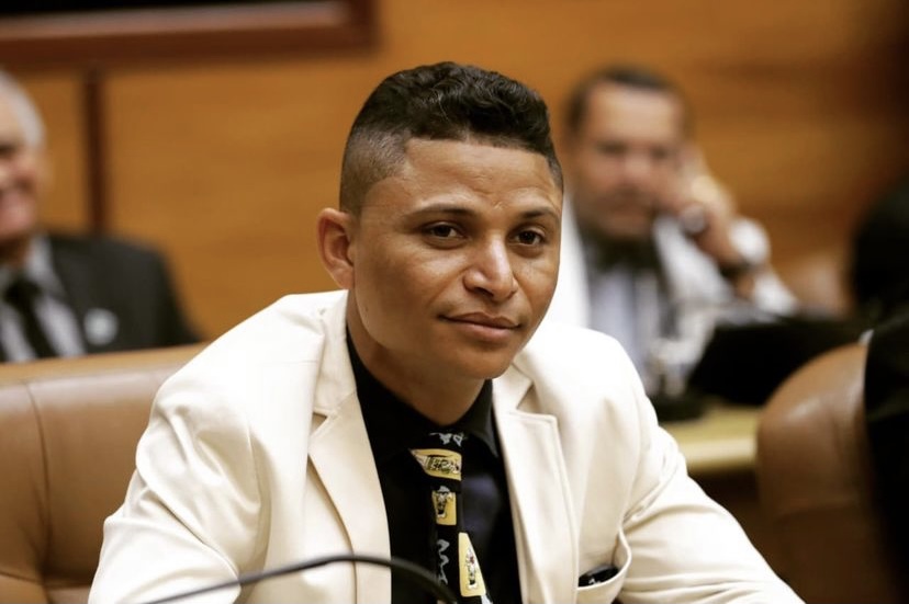 Soneca comemora retorno do trabalho presencial na Câmara de Vereadores