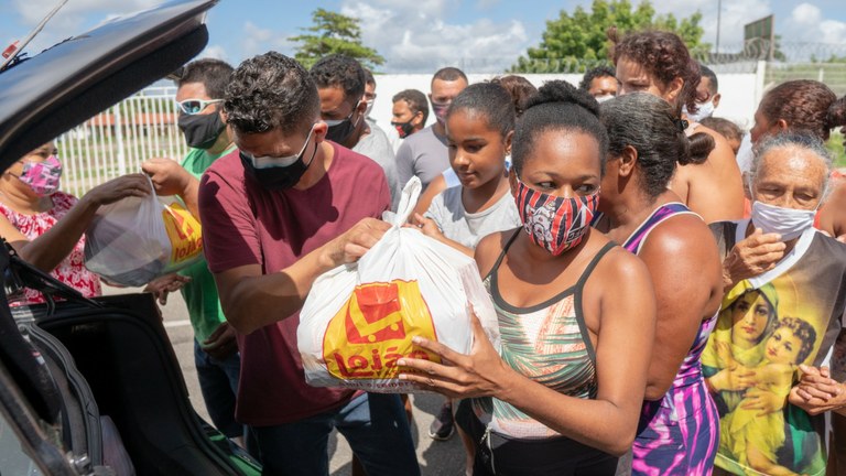 Soneca elogia ação solidária e pede mais doações durante a pandemia