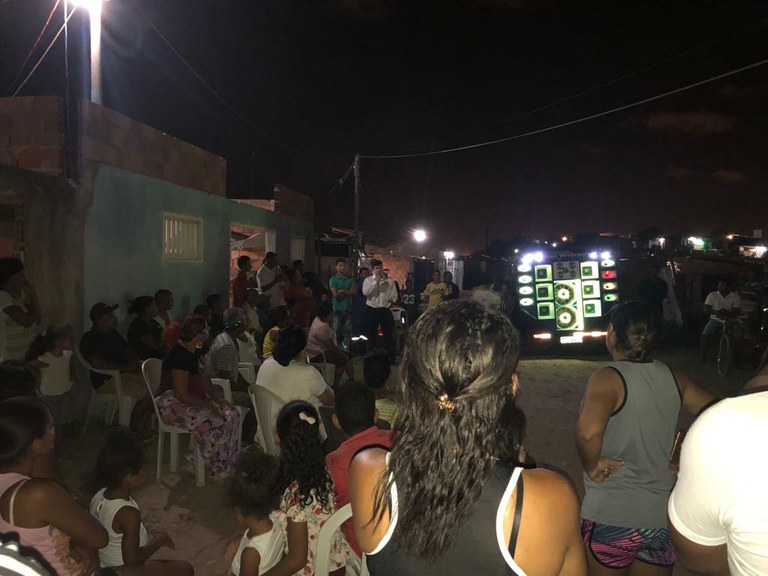 Soneca reúne moradores do Nova Liberdade e leva boas notícias sobre a ocupação