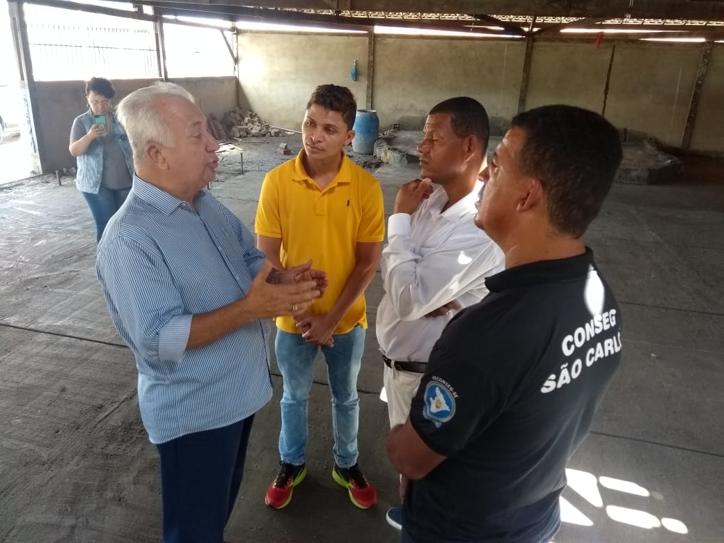 Palhaço Soneca recepciona Jackson Barreto e destaca obras realizadas no bairro São Carlos