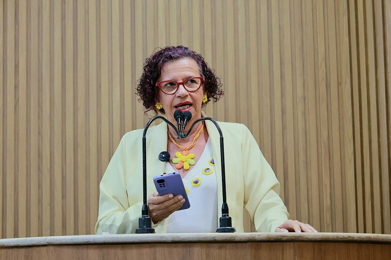 Sonia Meire destaca ‘1º seminário de ações afirmativas Tereza de Benguela’ na UFS 