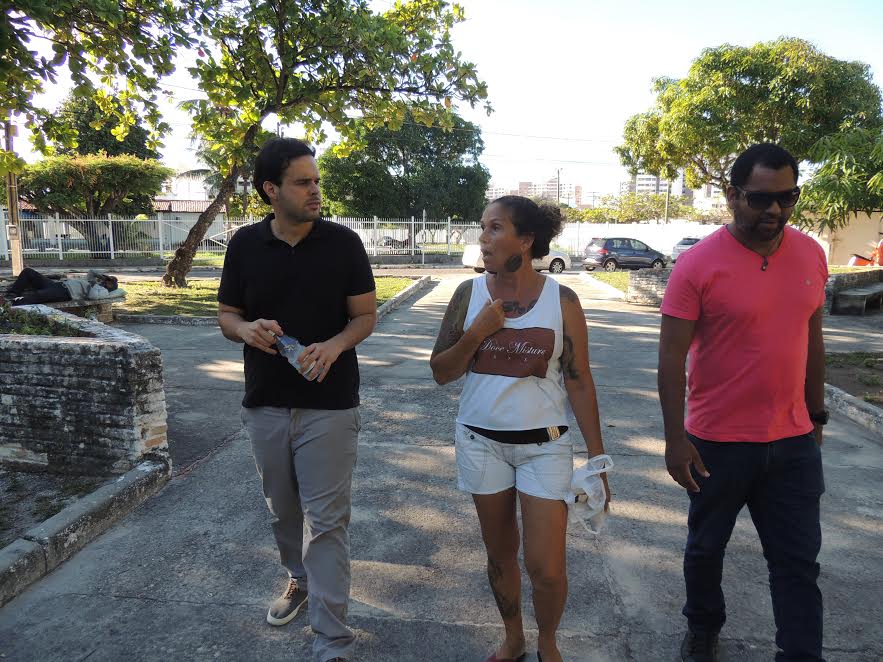 Thiaguinho Batalha cobra reforma de praça no Leite Neto