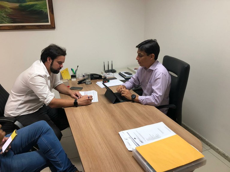 Thiaguinho Batalha leva demandas da população à SMTT