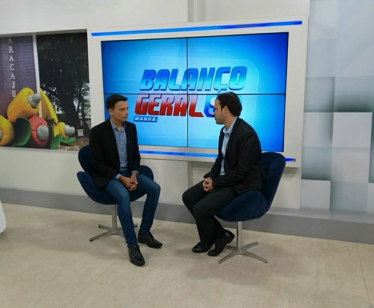 Thiaguinho Batalha participa do programa Balanço Geral