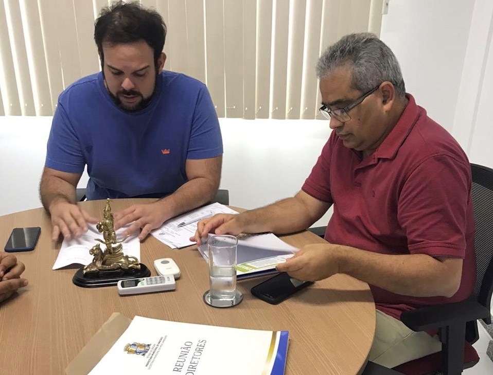 Thiaguinho Batalha visita a Sema para solicitar licença ambiental de bloquinhos