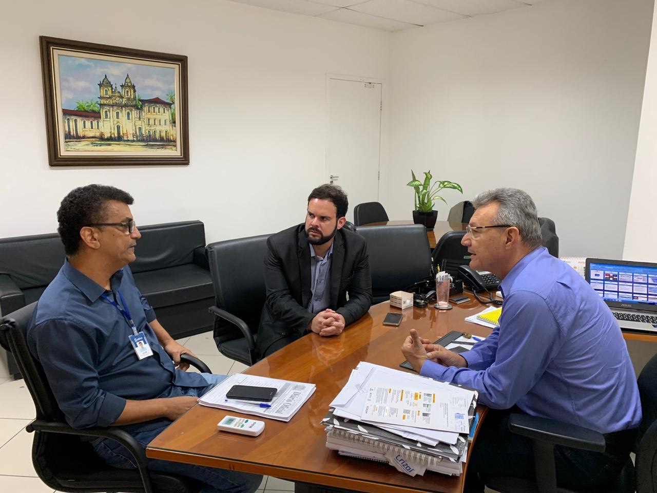 Thiaguinho se reúne com secretários e discute demandas para a capital