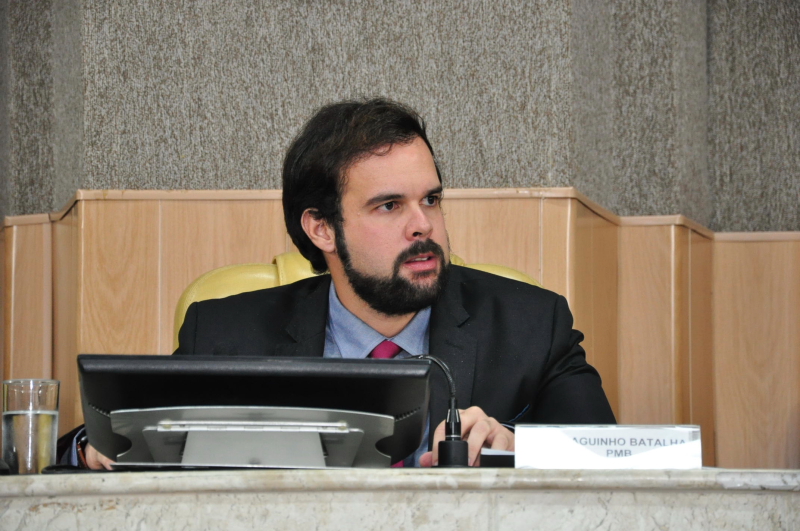 Thiaguinho vai à Bahia dialogar com políticos