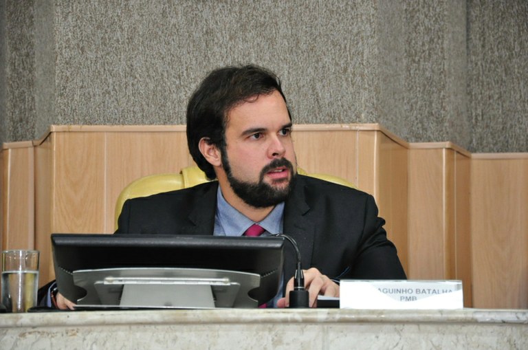 Thiaguinho vai à Bahia dialogar com políticos